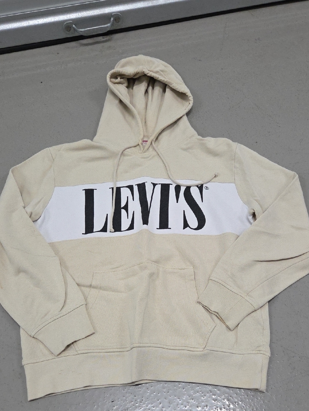 Levi's Cream Hoodie with White Logo Panel